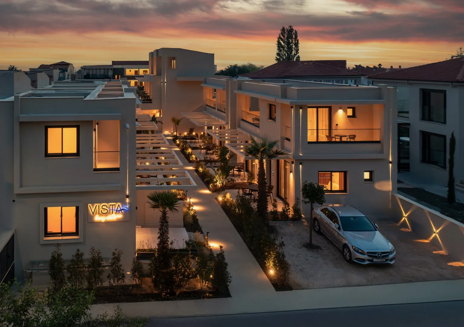 Vista Luxury Suites evening view